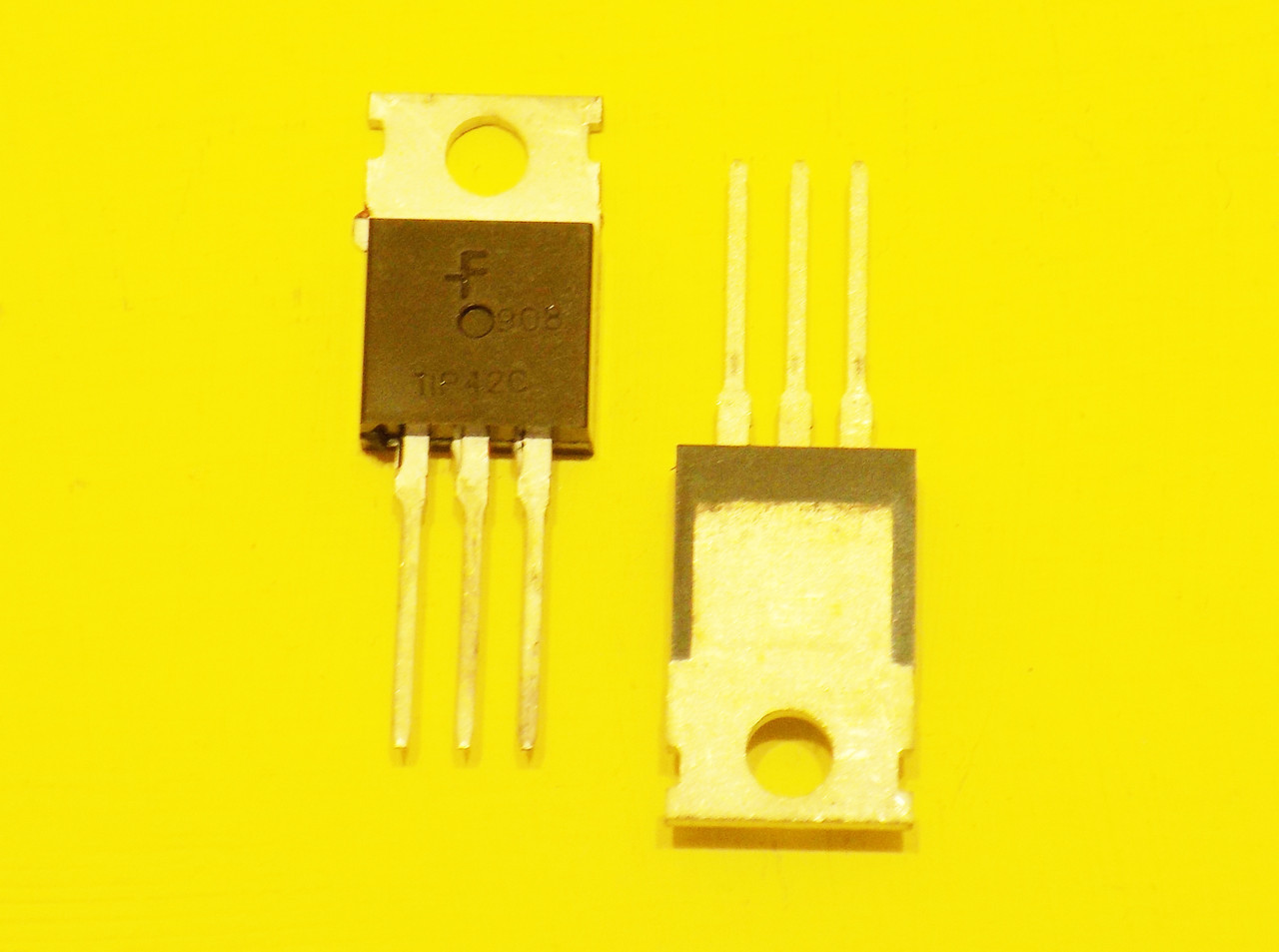 TIP42C 100в, 6A PNP TO220, фото 1