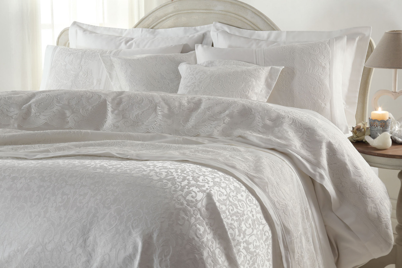 Кружевной комплект постельного белья с покрывалом тм Gellin Home - фото 1 - id-p86496887