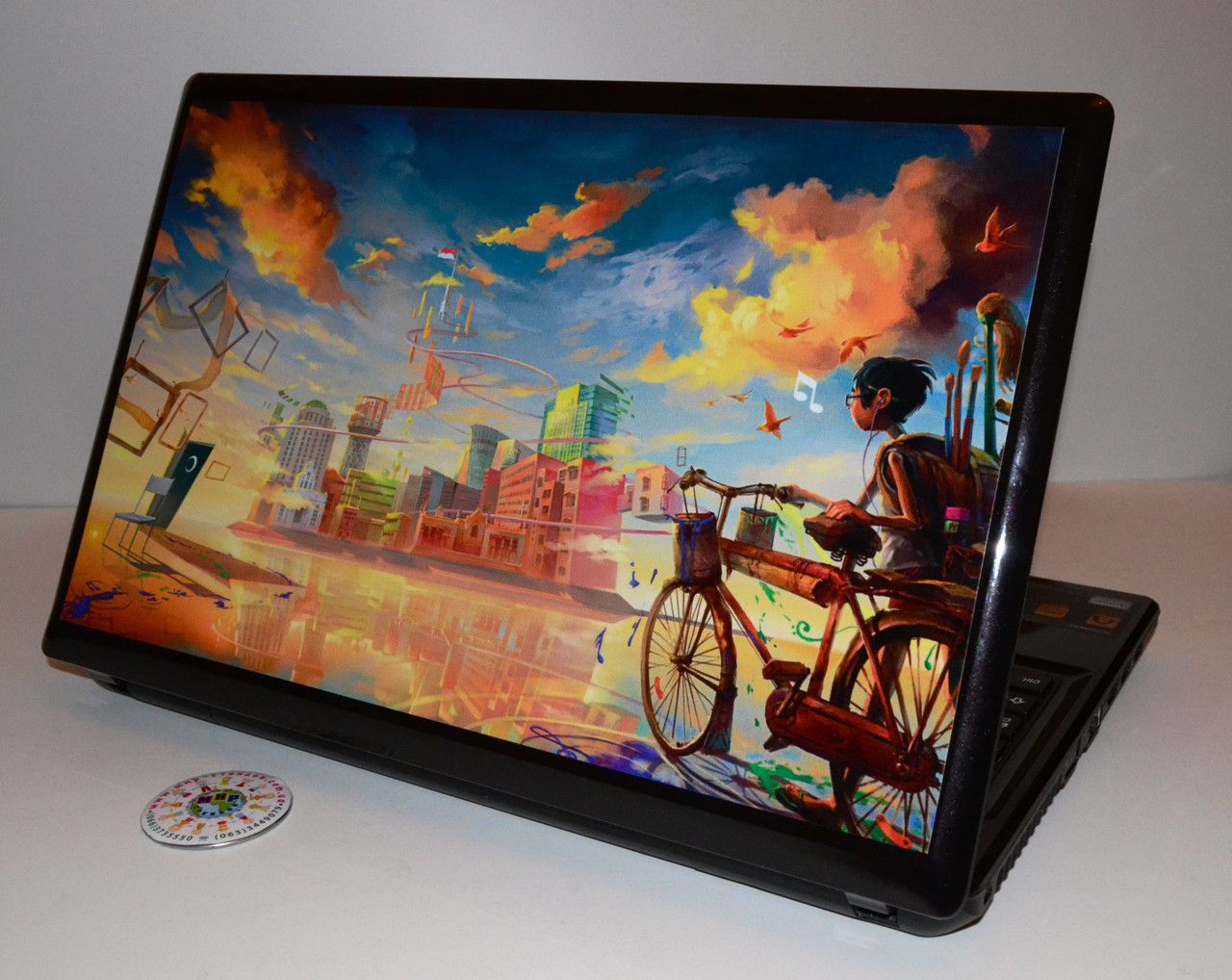 Наклейка на ноутбук. Художник от Мир стендов - 86587817