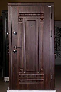 Двері вхідні в квартиру сталь 1,5 мм.