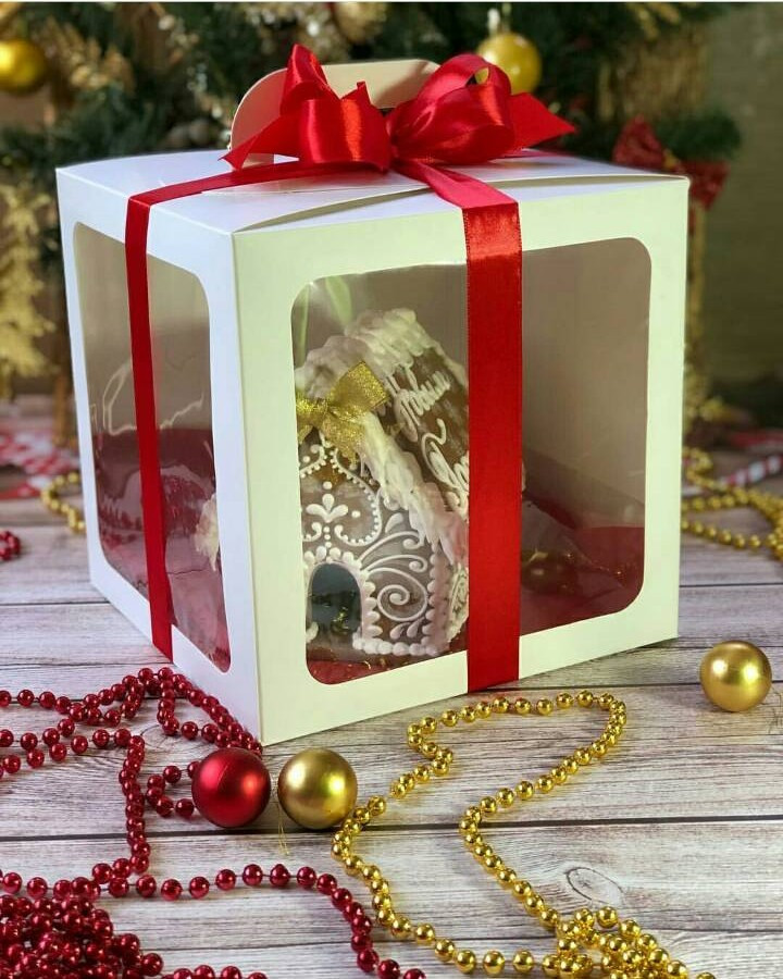 Коробка для пряничного будиночка, паски, торта, розмір 210*210*210мм.