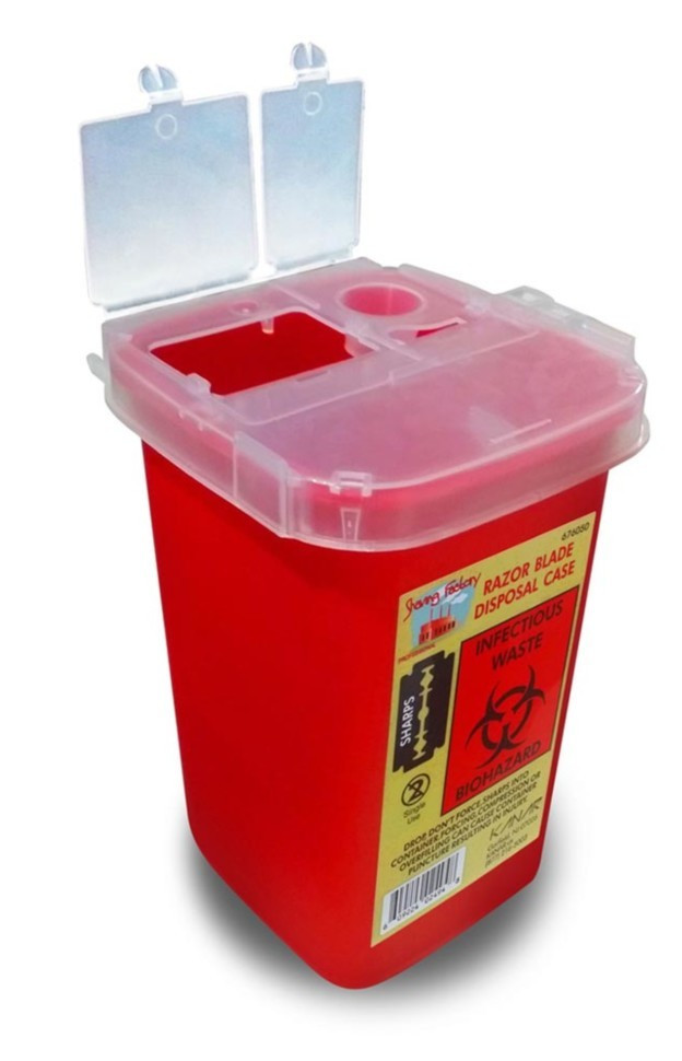 Контейнер для використаних ліз Shaving Factory Razor Blade Disposal Case