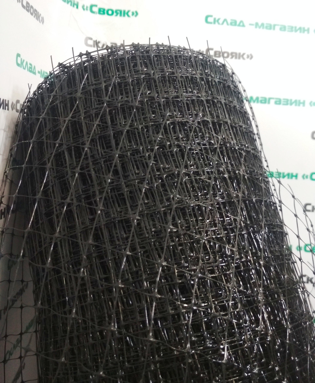 Сітка від крота газонна 0,5х100 м. Пластикова (чорна).