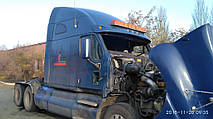 Производство и замена лобового стекла триплекс на грузовике KENWORTH T2000 в Никополе (Украина). 3