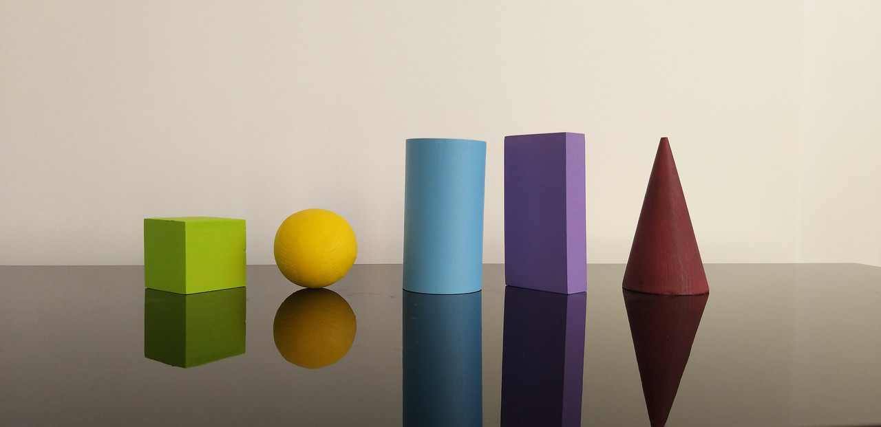 Цветной набор геометрических тел, от 6 см,  геометричні тіла, геометричні фігури, 60 мм, кольорові