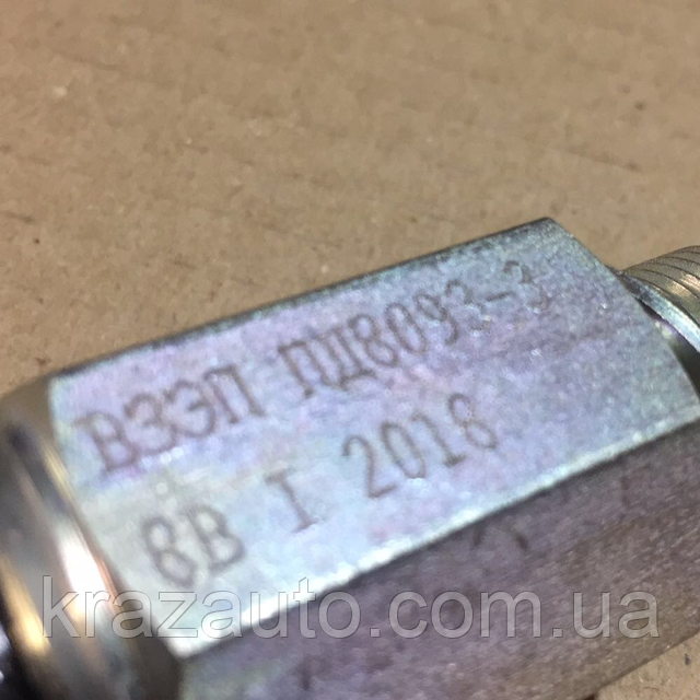 Датчик спидометра КрАЗ импульсный (скорости) ориг. ПД8093-3