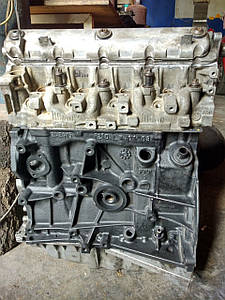 Двигун 1.9 dci F9Q Renault Trafic (голий, без навісного) Opel Vivaro 2001-2006 (ПІСЛЯ КАП. РЕМОНТУ.)