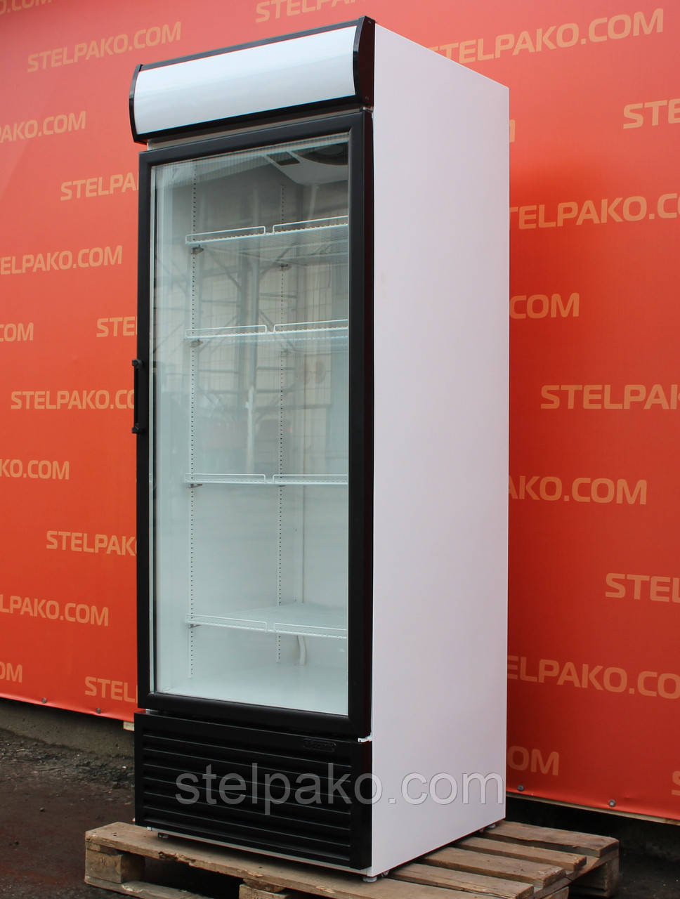 Холодильна шафа вітрина "Frigorex 650" (Росія) обсяг 530 к. Refurbished (реставрація від виробника)
