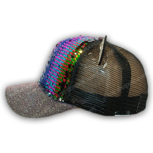 Бейсболка с блестками и ушками