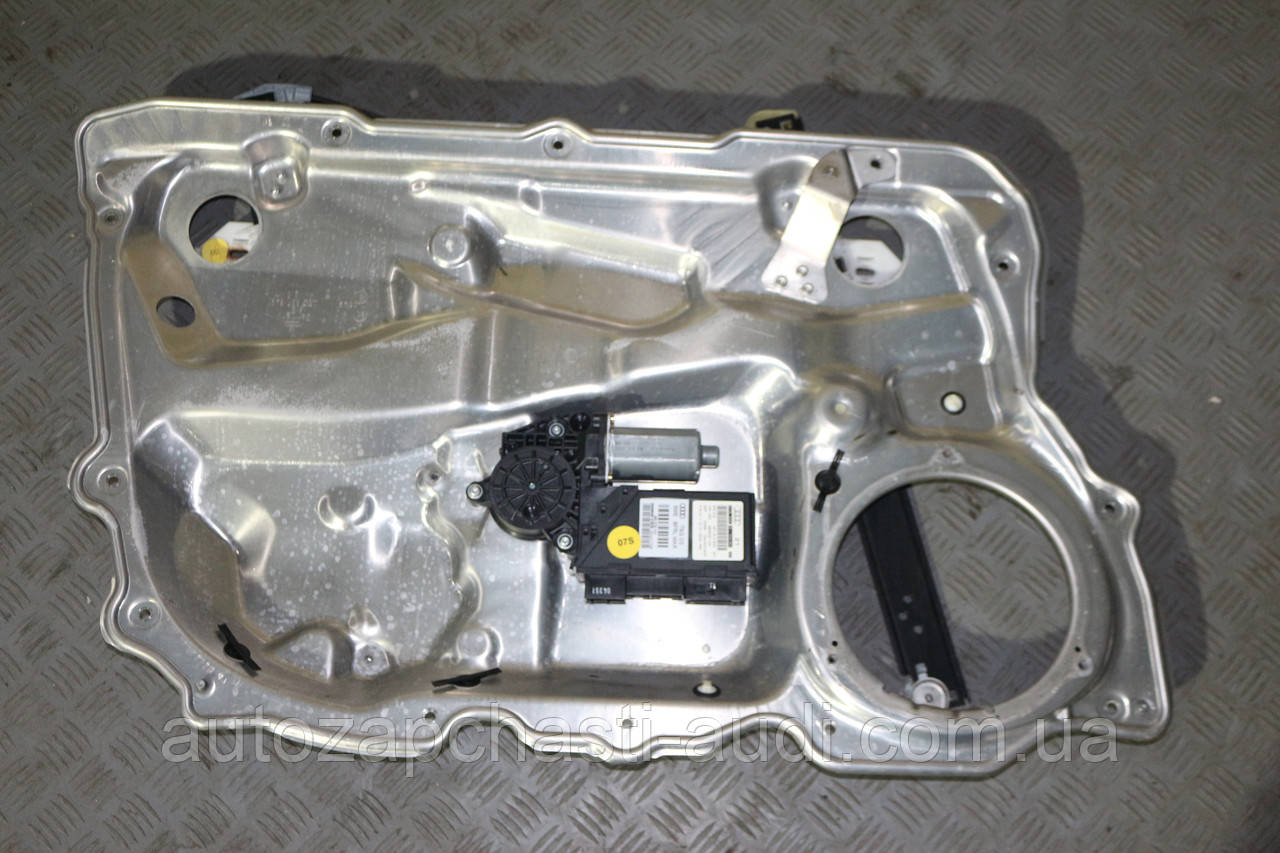 Склопідіймач передньої лівої дверей  4E0 837 849 Audi A8 D3, фото 1