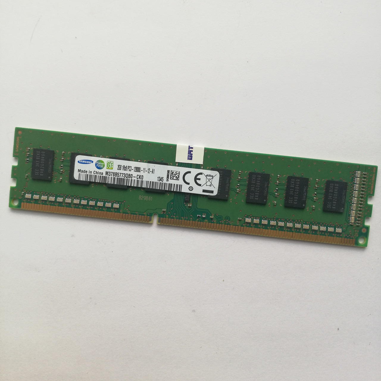 Оперативная память Samsung DDR3 2Gb 1600MHz PC3-12800U 1R8 CL11 (M378B5773QB0-CK0) Б/У
