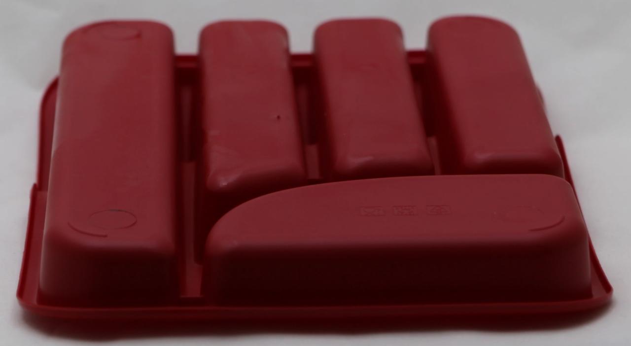 Пластиковый прямоугольный лоток-вкладыш в шуфлядку для столовых приборов 34см х 26см (красный цвет) - фото 6 - id-p259750767
