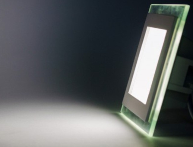 Вбудовуваний квадратний Даунлайт (Downlight) 12W glass