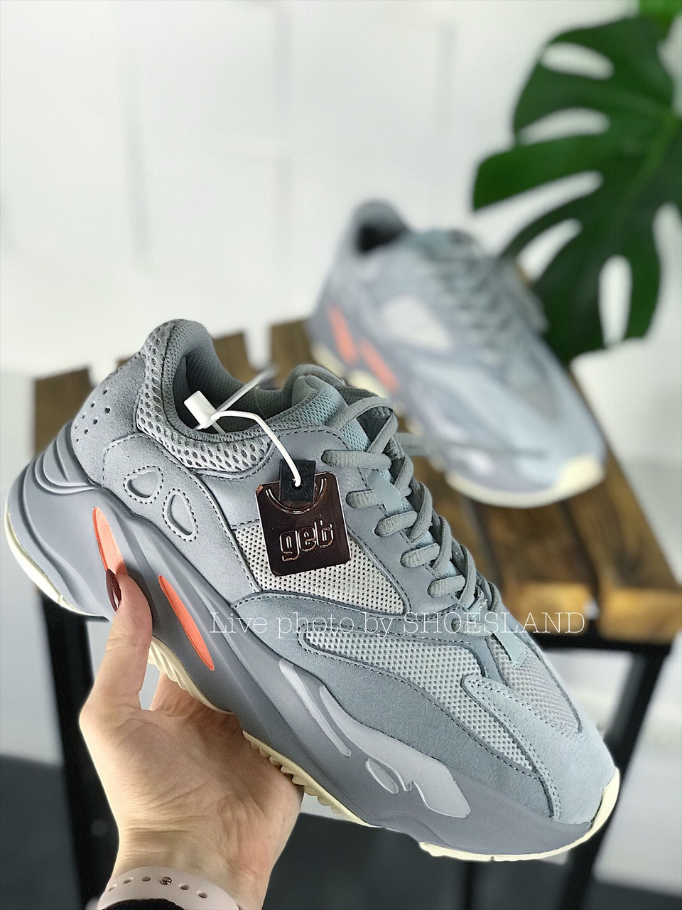 Чоловічі кросівки adidas Yeezy 700 Inertia (Premium-class) сірі