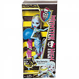 Лялька Еббі, серія Забійний Роликовий Лабіринт Monster High Roller Maze Abbey Bominable, фото 3