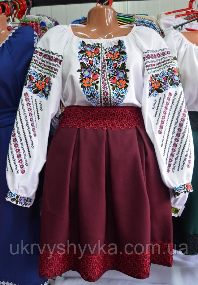 Костюм в українському стилі "Жасмін"