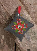 Набір для вишивання хрестом ТМ Permin "Подушечка міщани 2 (Pincushion,commoners2)" 03-7391