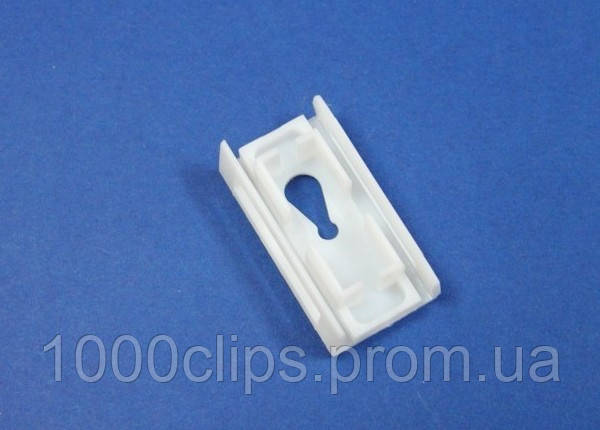 Фиксатор, крепление молдинга лобового стекла Mercedes Vito W638 левый ...