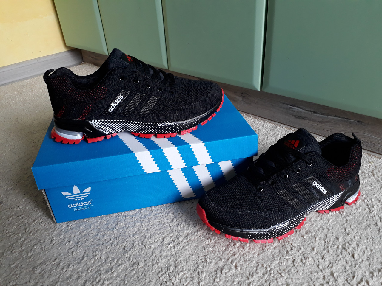 Чоловічі кросівки Adidas Fast Marathon Black/Red чорні з червоним, розміри 36-45