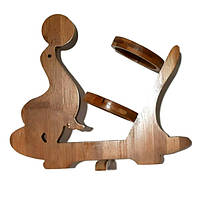 Дерев'яна підставка під пляшку.