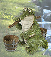 Фігурка Кашпо "Крокодил з коромислом" (Sealmark)