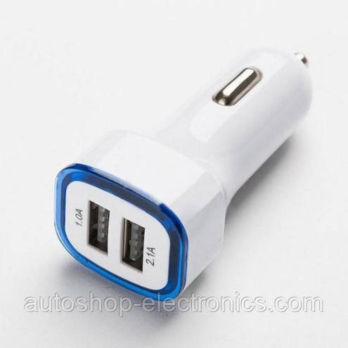 Адаптер живлення для автомобіля з двома портами USB і синім підсвічуванням