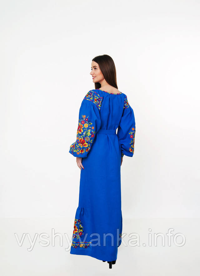 лляне плаття довжиною в підлогу синє з вишивкою