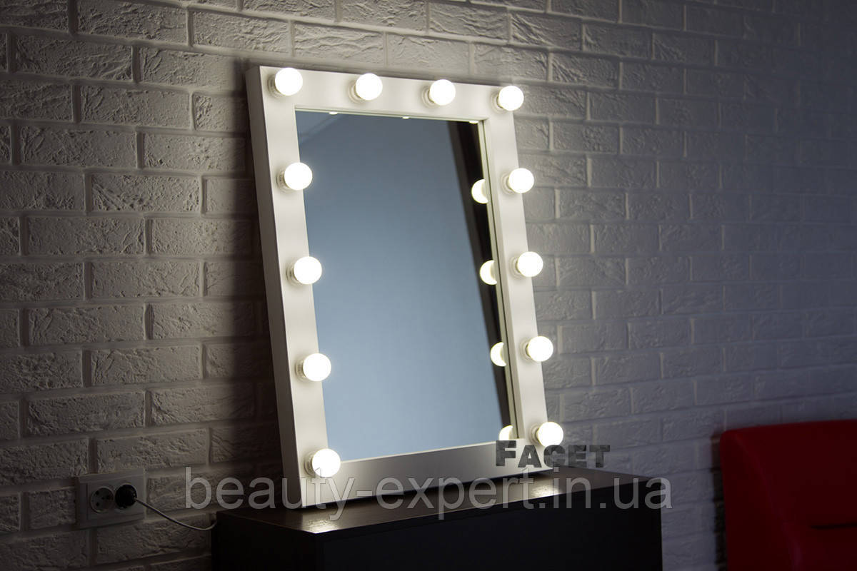 Дзеркало візажне з підсвічуванням «Мікі» , фото 1