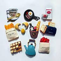 Магніти на холодильник