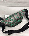 Зелена поясна маленька сумка бананка Welassie на пояс нагрудна жіноча міні сумочка через плече під пітоном, фото 3