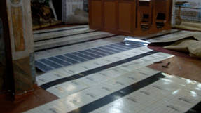 Для встановлення теплої підлоги і ефективного обігріву використовувалися всі допоміжні професійні шари, такі як теплоізоляція - E-PEX з заземленням і захист від фізичного пошкодження- E-Stone.
