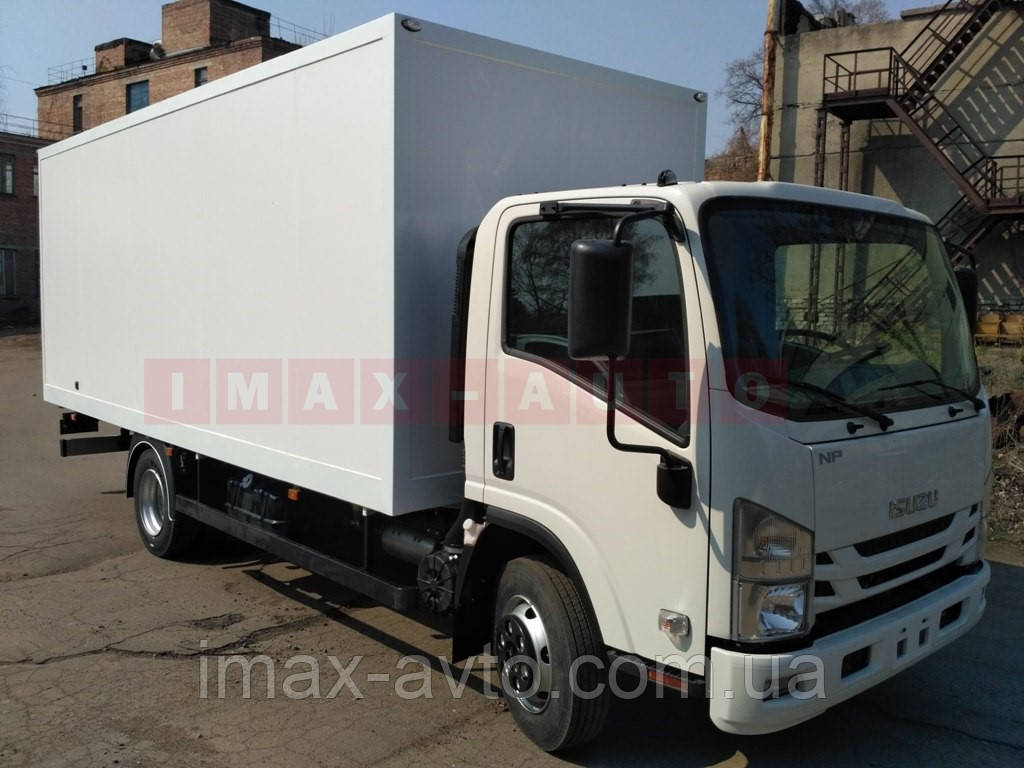 Isuzu NPR 75L-M сендвіч-панельний фургон