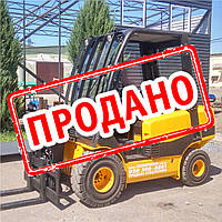 Телескопический вилочный погрузчик 2,5 тонны JCB б/у