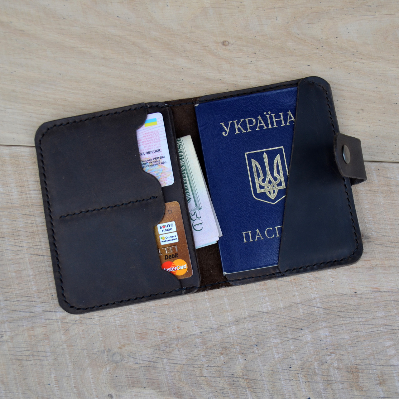 Коричневе портмоне Mr.Falke з натуральної шкіри, фото 1