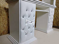 Стол маникюрный фасады кожзам с пуговицами MARKSON М128 с полочками, белый