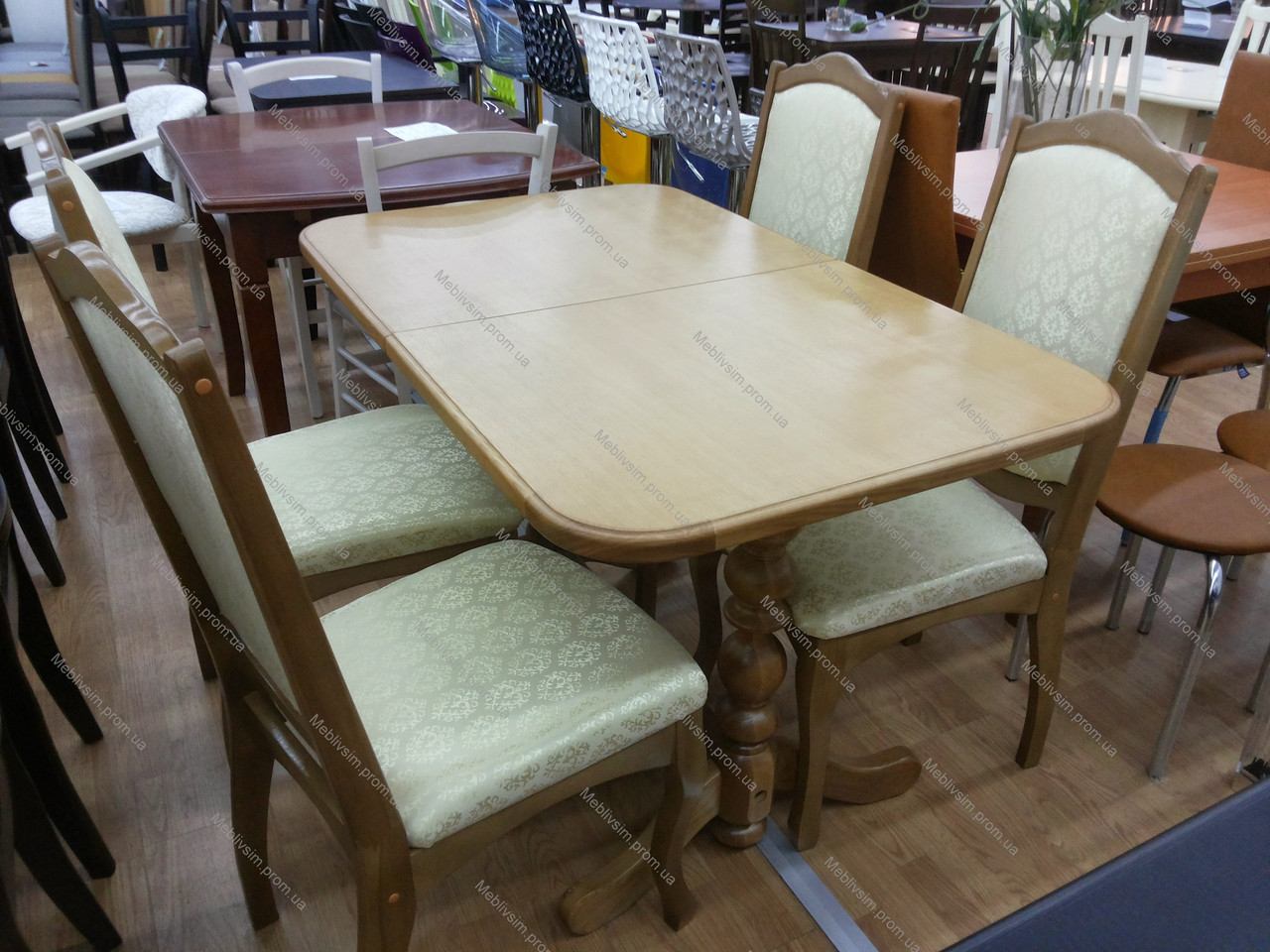 Розкладний стіл для кухні Явір 3 колір горіх GOOD WOOD Руськополянський Меблевий Комбінат Явір