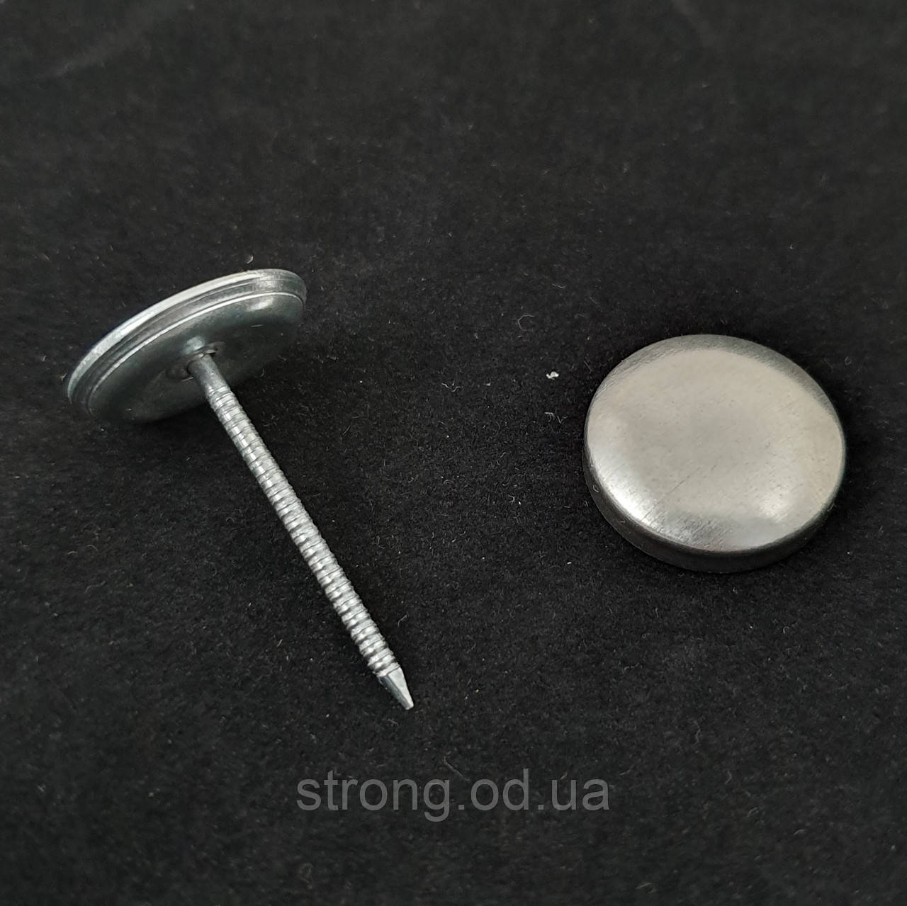 Ґудзик під обтягнення на гвоздиці No28 Н17 — 16,5 мм Presmak
