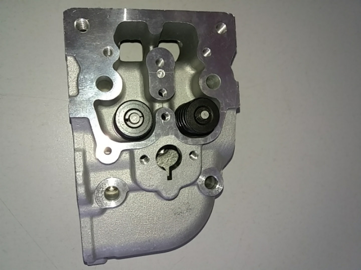 Головка блоку в зборі (під 3 болти) - 178F, фото 1