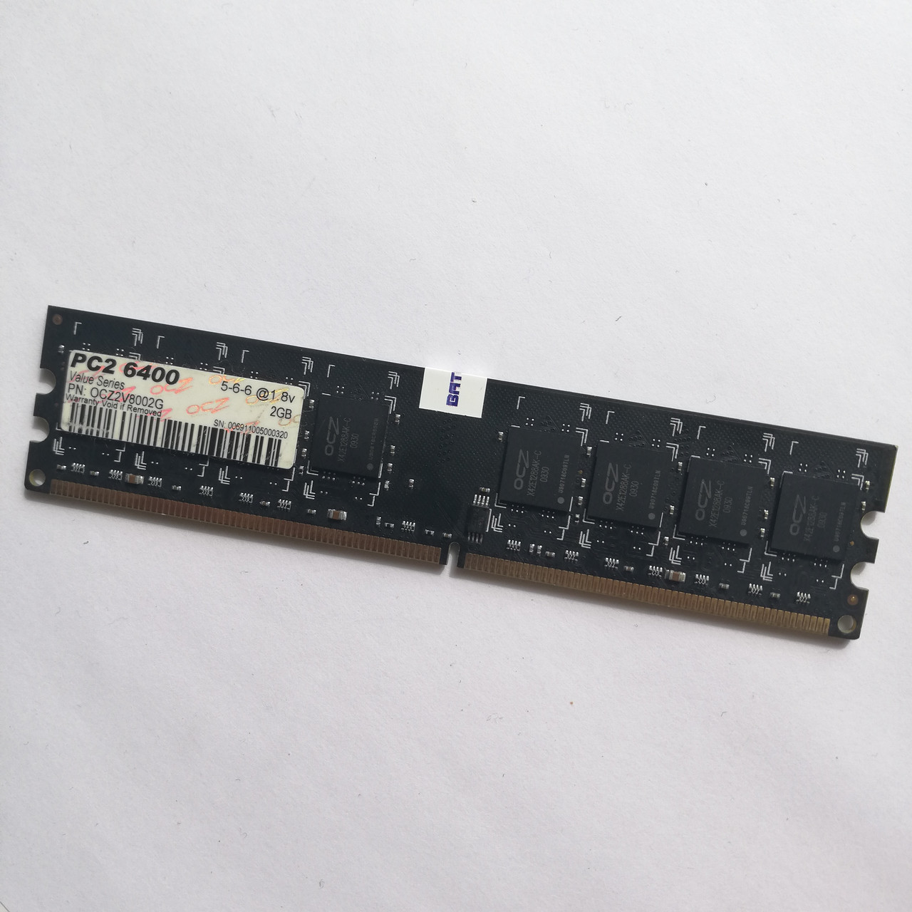 Оперативная память OCZ Value Series DDR2 2Gb 800MHz PC2 6400U CL5 (OCZ2V8002G) Б/У