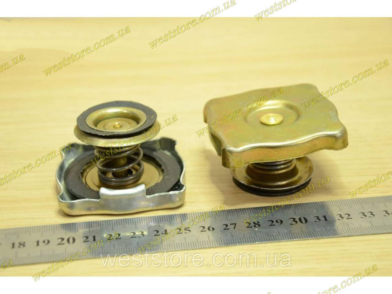 Кришка радіатора Ваз 2101 2102 2103 2104 2105 2106 2107 2121 нива Москвич 2140 412 Волга, фото 1