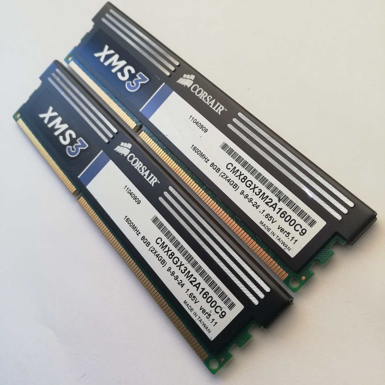 Комплект оперативной памяти Corsair DDR3 8Gb (4Gb+4Gb) 1600MHz PC3 ...