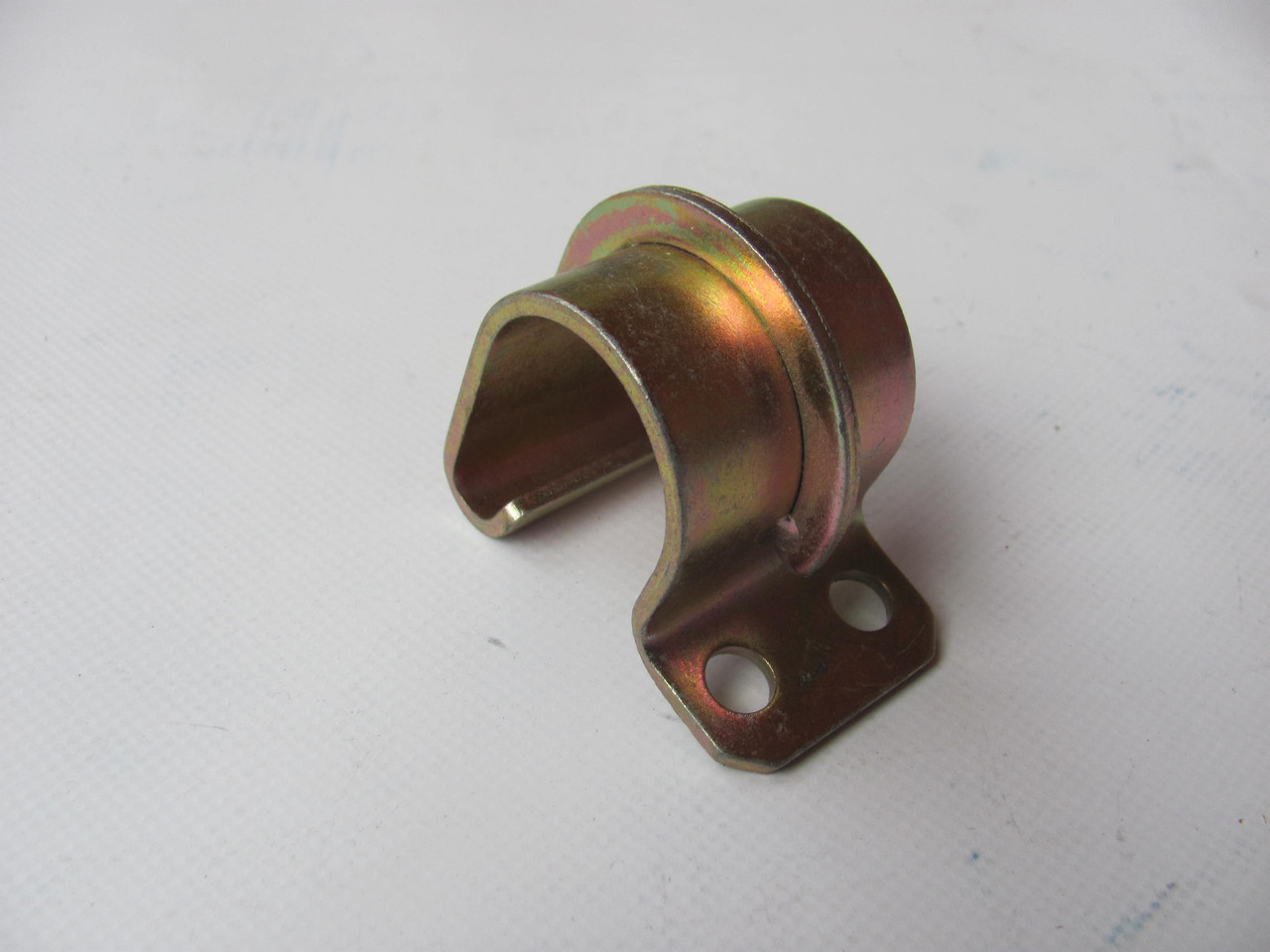 Кронштейн (заднього) стабілізатора MB Sprinter 208-316, VW LT 28-35 1996-2006 — Autotechteile (Німеччина) — 100 3289