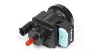 Клапан включення турбіни (синій) на Sprinter/ Vito 2000-2006 (75-90кВт) — Trucktec (Німеччина) — 02.42.316