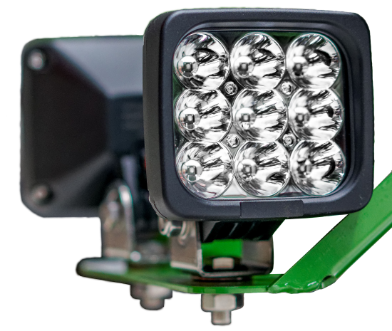 Освітлювач LED CNTX-V10 для ефективного нічного обприскування