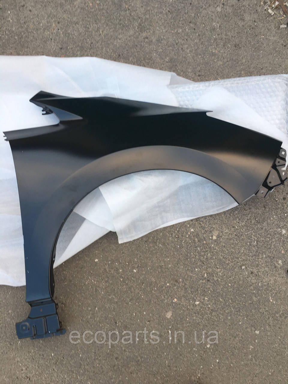 Крило переднє Nissan Leaf праве 2018