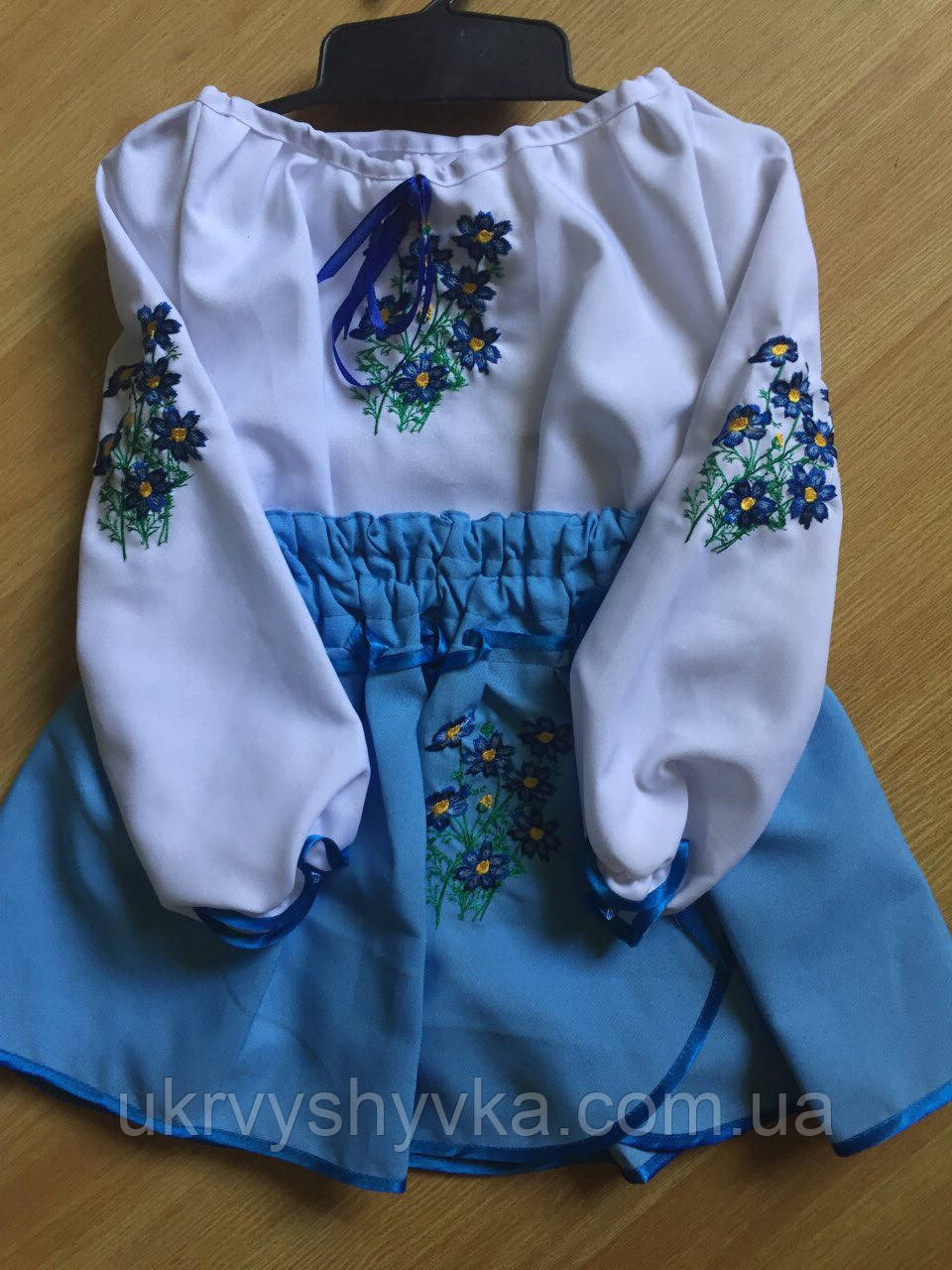 Дитячий вишитий костюм "Ромашечка"