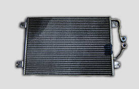 Радіатор кондиціонера Рено Сценік 1 / Меган 1 б/в