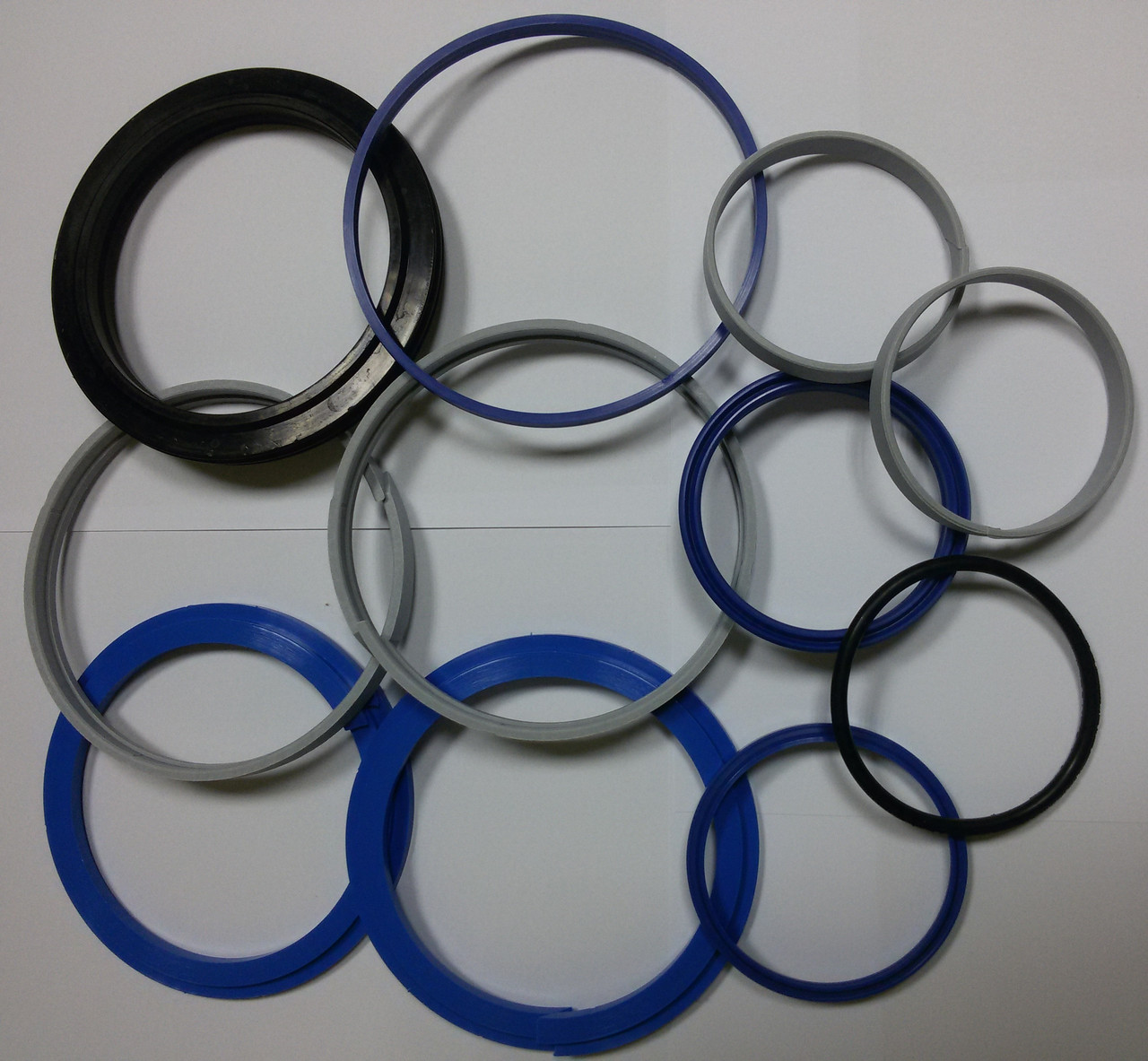 Р/к гідроциліндру підйому борони БКД "Фрегат" ГЦ140.60