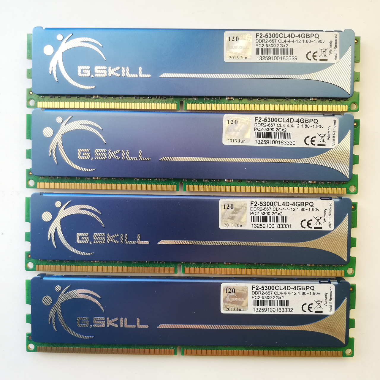 Комплект оперативной памяти G.Skill DDR2 8Gb (4*2Gb) 667MHz PC2 5300U CL4 (F2-5300CL4D-4GBPQ) Б/У