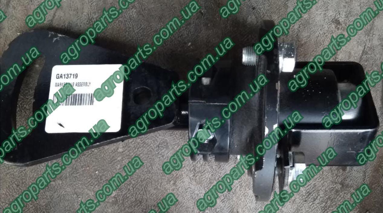 Кронштейн GA13719 маркера в зборі KINZE Hub And Spindle Assy ga13719 ступиця